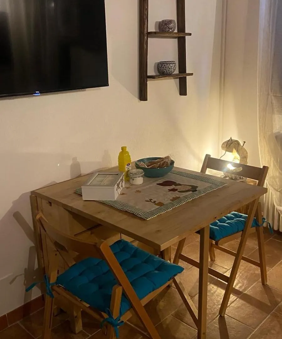 Il Cuore Del Castrum 2 Ferrara Apartment